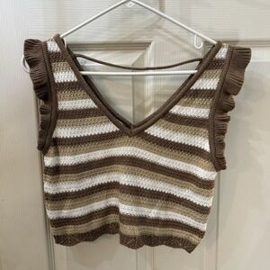 Madden NYC Knit Crochet Brown Tan White Crop Top Size‎ L Ruffle Straps